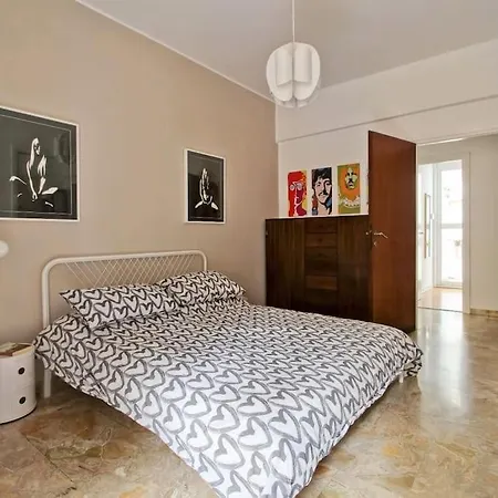 Apartment Merulana 61